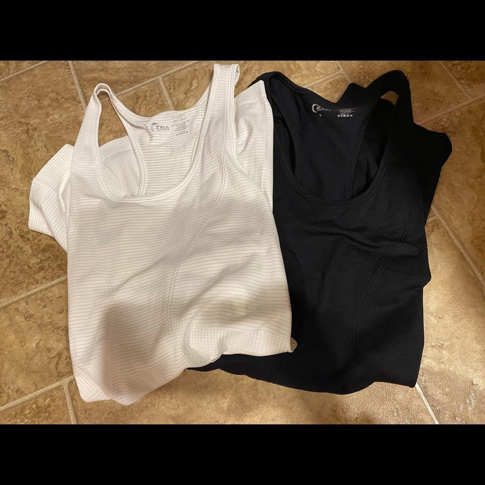 Zyia Copper Tanks - (2) size large